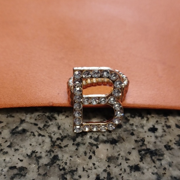 Ring - Picture 4 of 5